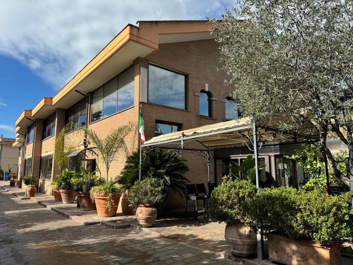 Euro House Inn Airport Fiumicino Kültér fotó