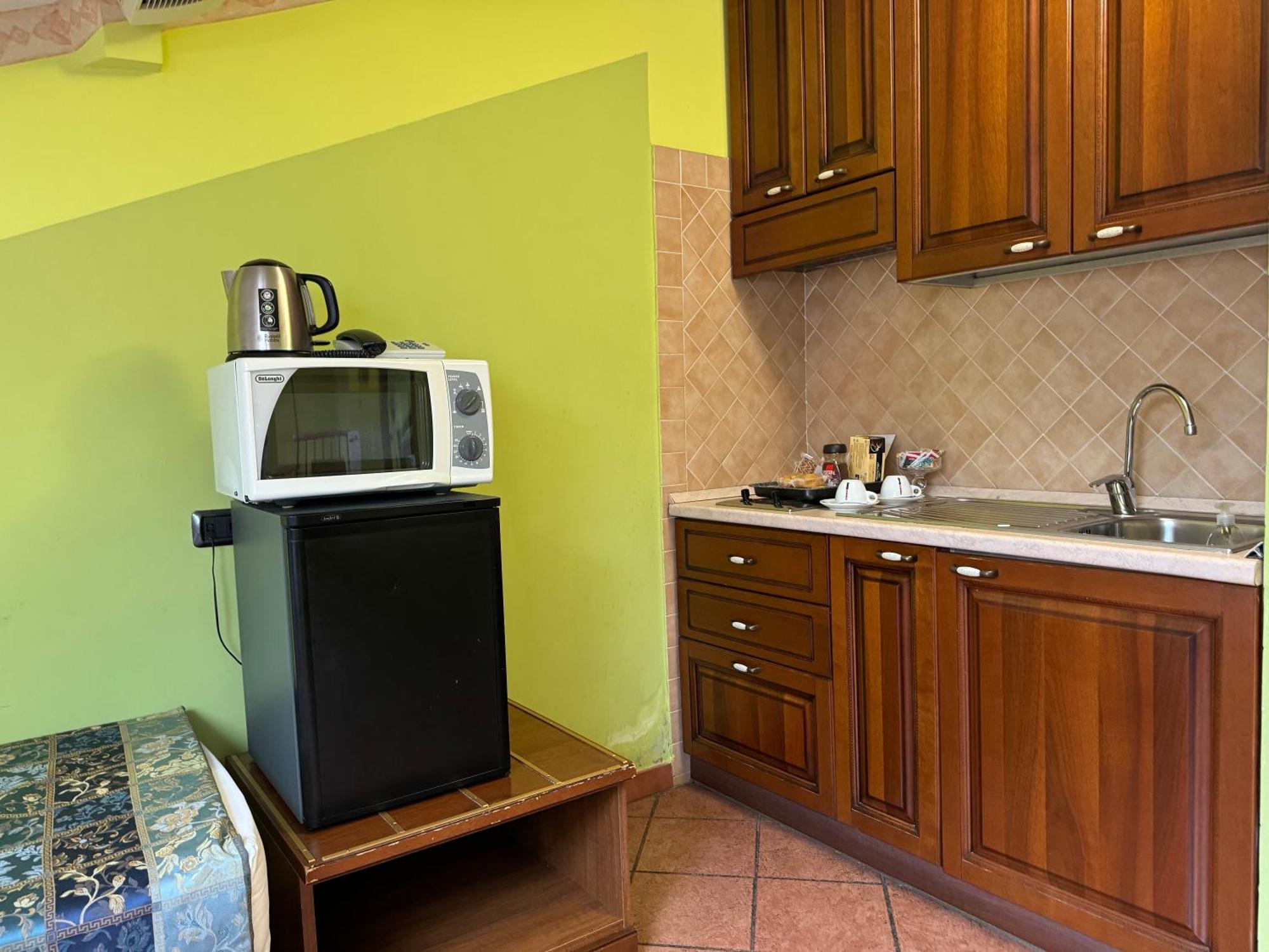 Euro House Inn Airport Fiumicino Kültér fotó