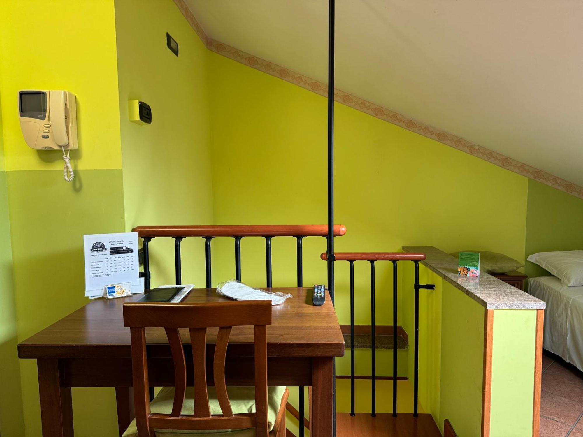 Euro House Inn Airport Fiumicino Kültér fotó