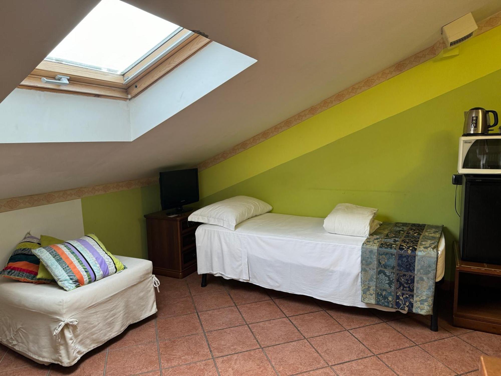 Euro House Inn Airport Fiumicino Kültér fotó