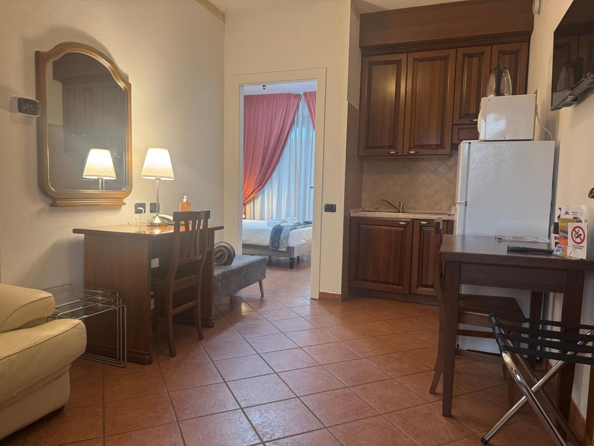 Euro House Inn Airport Fiumicino Kültér fotó