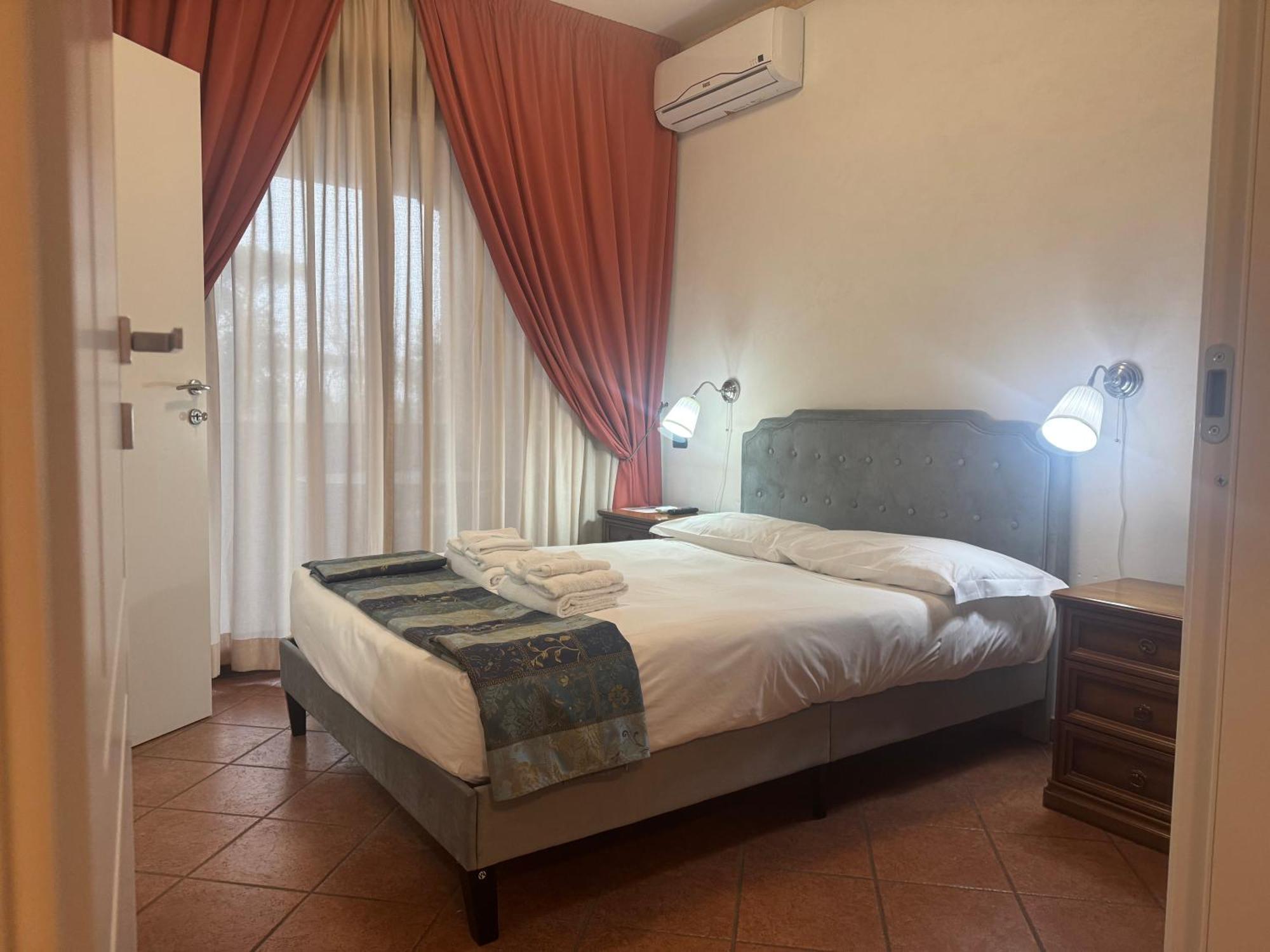 Euro House Inn Airport Fiumicino Kültér fotó