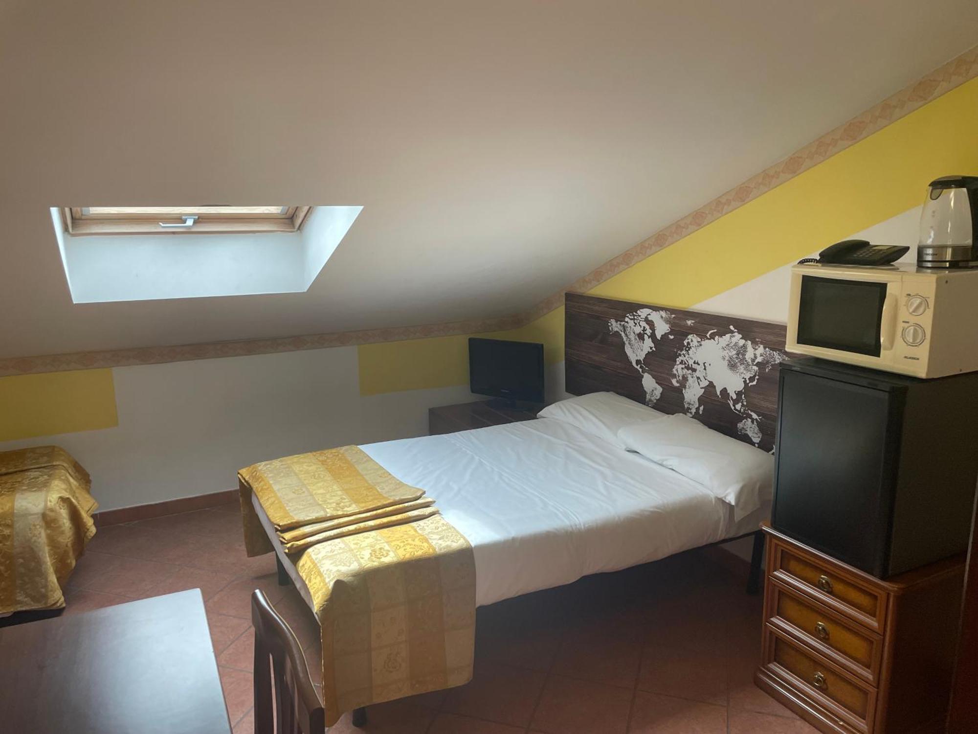Euro House Inn Airport Fiumicino Kültér fotó